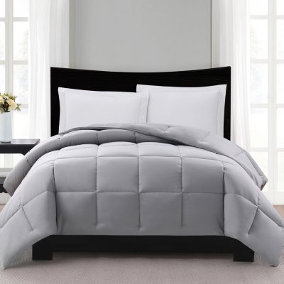 London Fog Supreme Down Alternative Comforter Assorted Colors And Sizes Sam S Club