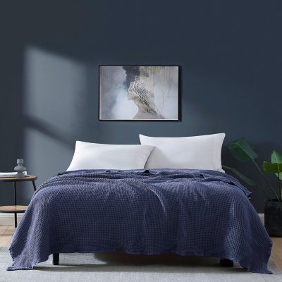 Brielle Home Soft Velvet Square Navy 18 in. x 18 in. Throw Pillow, Blue