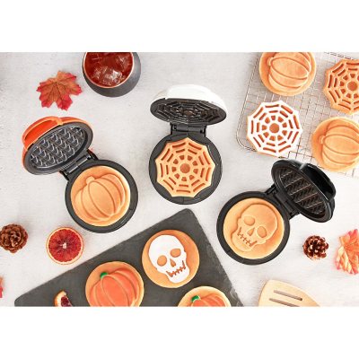 Dash Halloween Mini Waffle Set, includes Pumpkin, Skull and Spider Web Waffle  Makers - Sam's Club