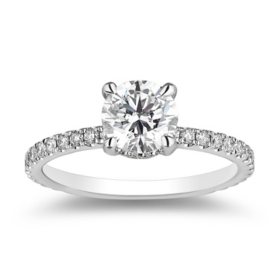 1.40 CT. T.W. Round Cut Diamond Ring in 18K Gold