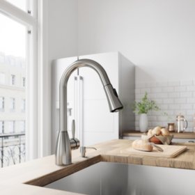 VIGO Pull-Out Spray Kitchen Faucet, Stainless Steel Finish 