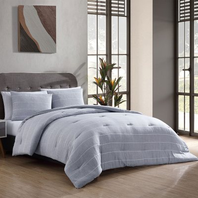 Ligatie complicaties Doe mee Social Standard by Sanctuary Recycled Polyester Stripe Comforter Set  (Assorted Colors and Sizes) - Sam's Club