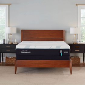 Tempur-Pedic TEMPUR-Adapt Medium Hybrid Mattress