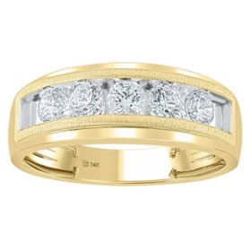 0.96CT. T.W. Round Cut 5-Stone Mens Diamond Band in 14K Gold