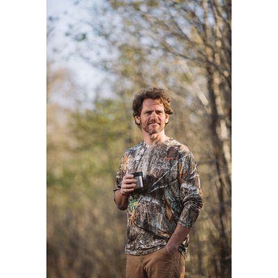 Realtree Men's Essential Camo Lightweight Performance Long Sleeve