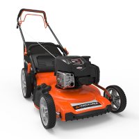 The Yard Force YF22-3N1SPVS-SC RWD self-propelled mower is powered for performance with a Made in USA Briggs & Stratton engine with features for durability and high performance.