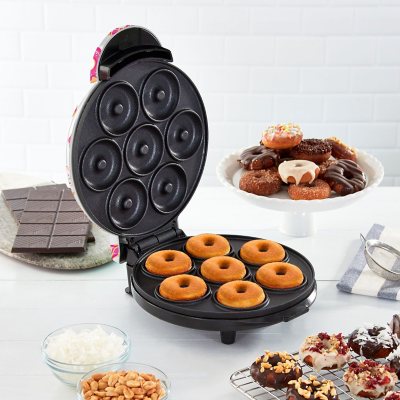 Dash Mini Donut Maker Machine for Kid-Friendly Breakfast, Snacks, Desserts & More with Non-Stick Surface, Makes 7 Doughnuts, Donut Print