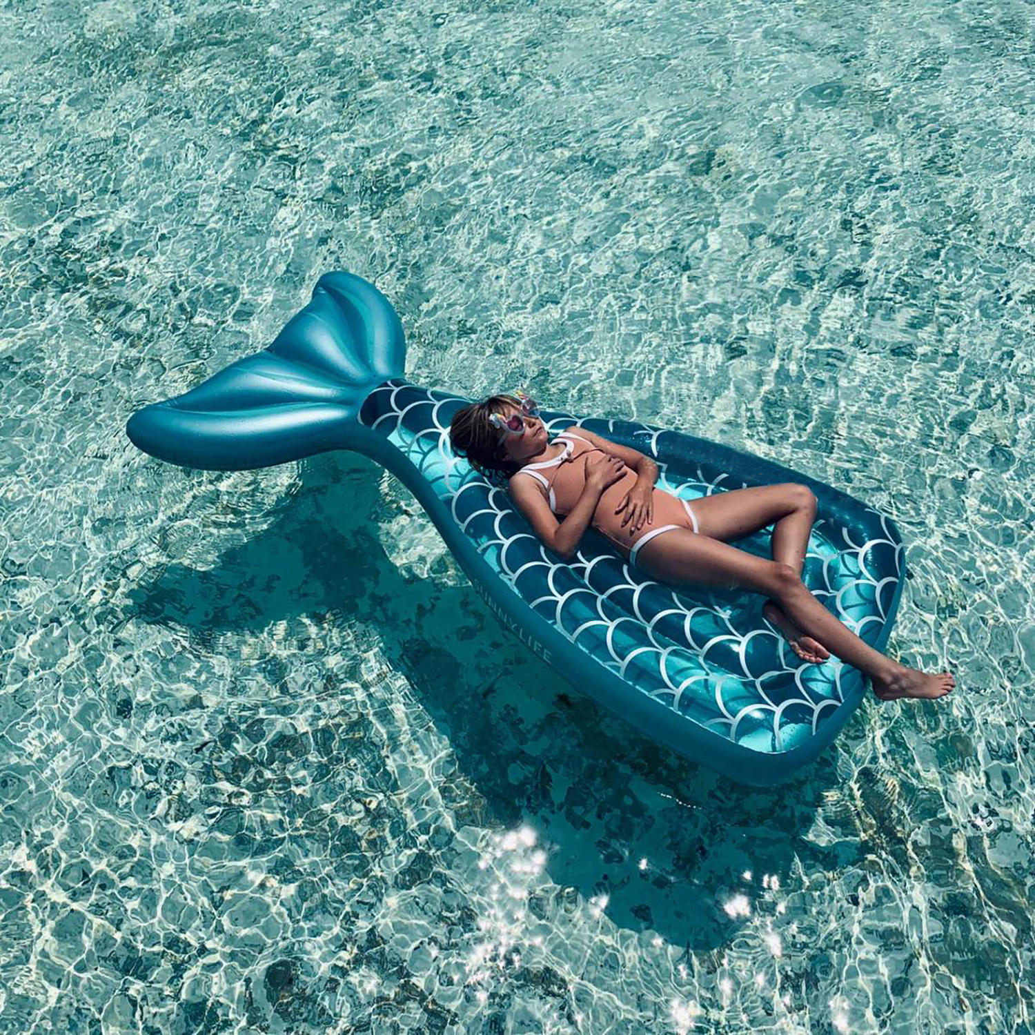 SunnyLife Oversized Inflatable Luxe Lie-On Floats