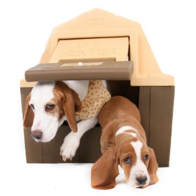 ASL Solutions DP Hunter Dog House with Floor Heater