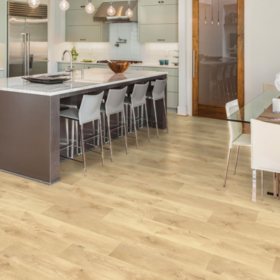 Select Surfaces Blonde Oak Spill Defense Laminate Flooring Sam S