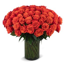 Member's Mark Rose Bouquet and Vase, 100 stems (Choose color variety)