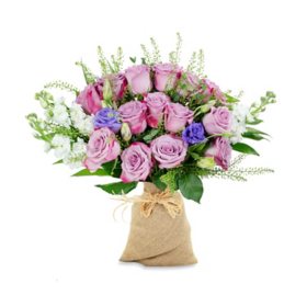 Member's Mark Farm Fresh Rose Bouquet, 28 stems, Choose color variety