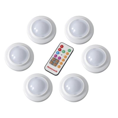 Energizer Battery Operated Dimmable LED Puck Light with Remote