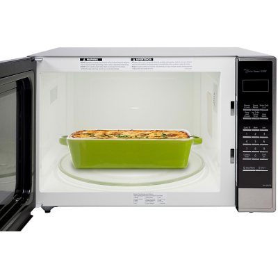 Panasonic 2.2 cu. ft. Countertop Microwave in Stainless Steel Built-in with  Cyclonic Wave Inverter Technology and Sensor Cook NN-SN96JS - The Home Depot