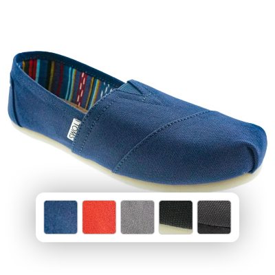 TOMS Ladies Classic Canvas Shoe, Red, Size 6:- Red, 6