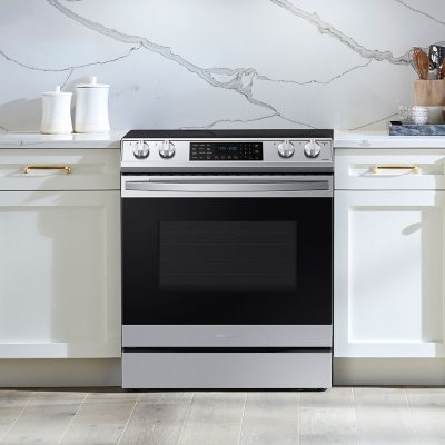 Samsung 30Slide-In Gas Range with Air Fry and Convection. NX60T8511SS