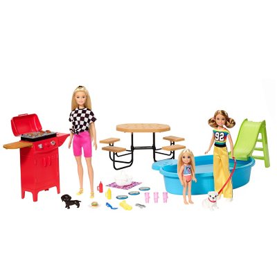 fortov Bevæger sig ikke Bemærk venligst Barbie Sisters Backyard BBQ Dolls and Accessories Set - Sam's Club