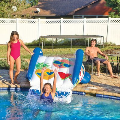 wow pool float