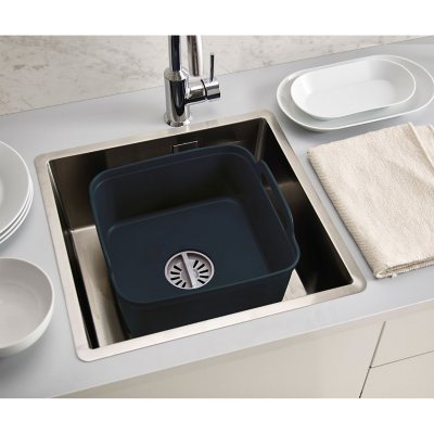 Washing up bowl with best sale drainer plug