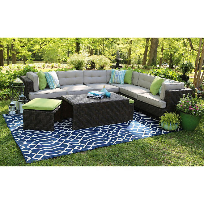 Canyon Sectional with Premium Sunbrella® Fabric
