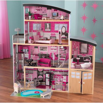 sam's barbie house