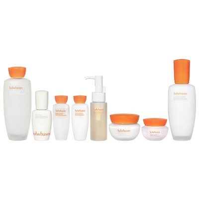 【新品・未使用】Sulwhasoo スキンケアセット ギフトボックス入り Sulwhasoo Nourishing Skin Revitalizing Firming 8-Piece Gift