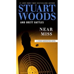 Near Miss by Stuart Woods & Brett Battles (Paperback)