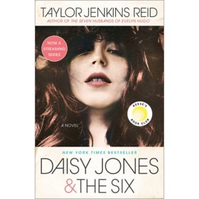 Daisy Jones & The Six by Taylor Jenkins Reid, Paperback