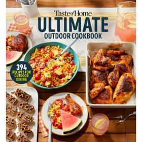 Taste of Home Ultimate Outdoor Cookbook, Paperback
